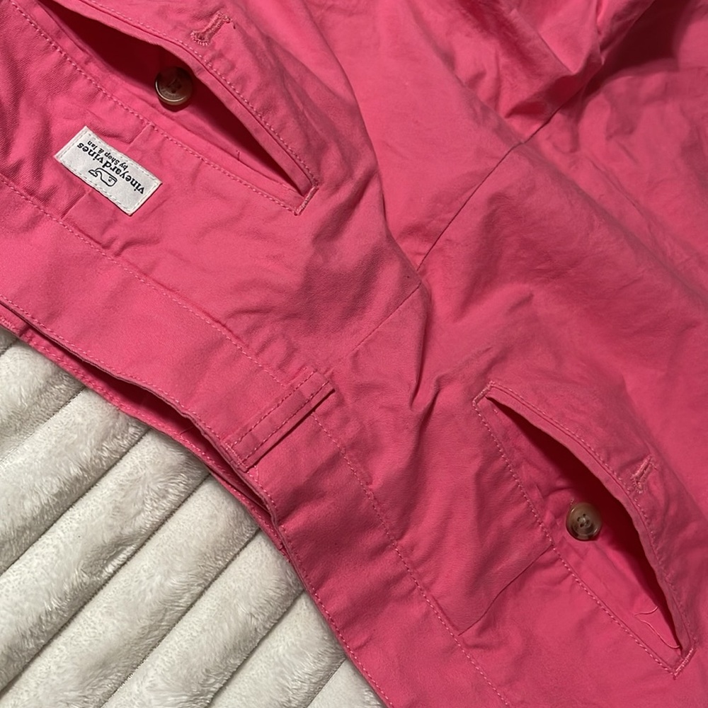 Vineyard Vines Pink Shorts | Size 33 - Picture 4 of 10